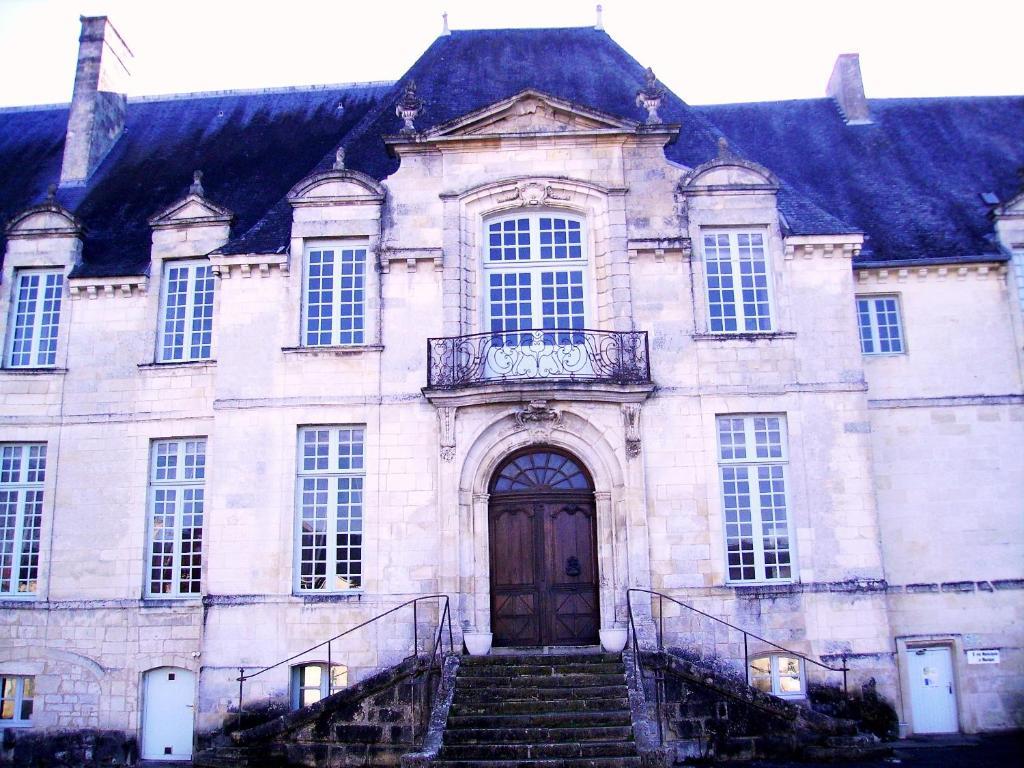 Hôtel Abbaye Royale à Saint-Jean-dʼAngély Extérieur photo